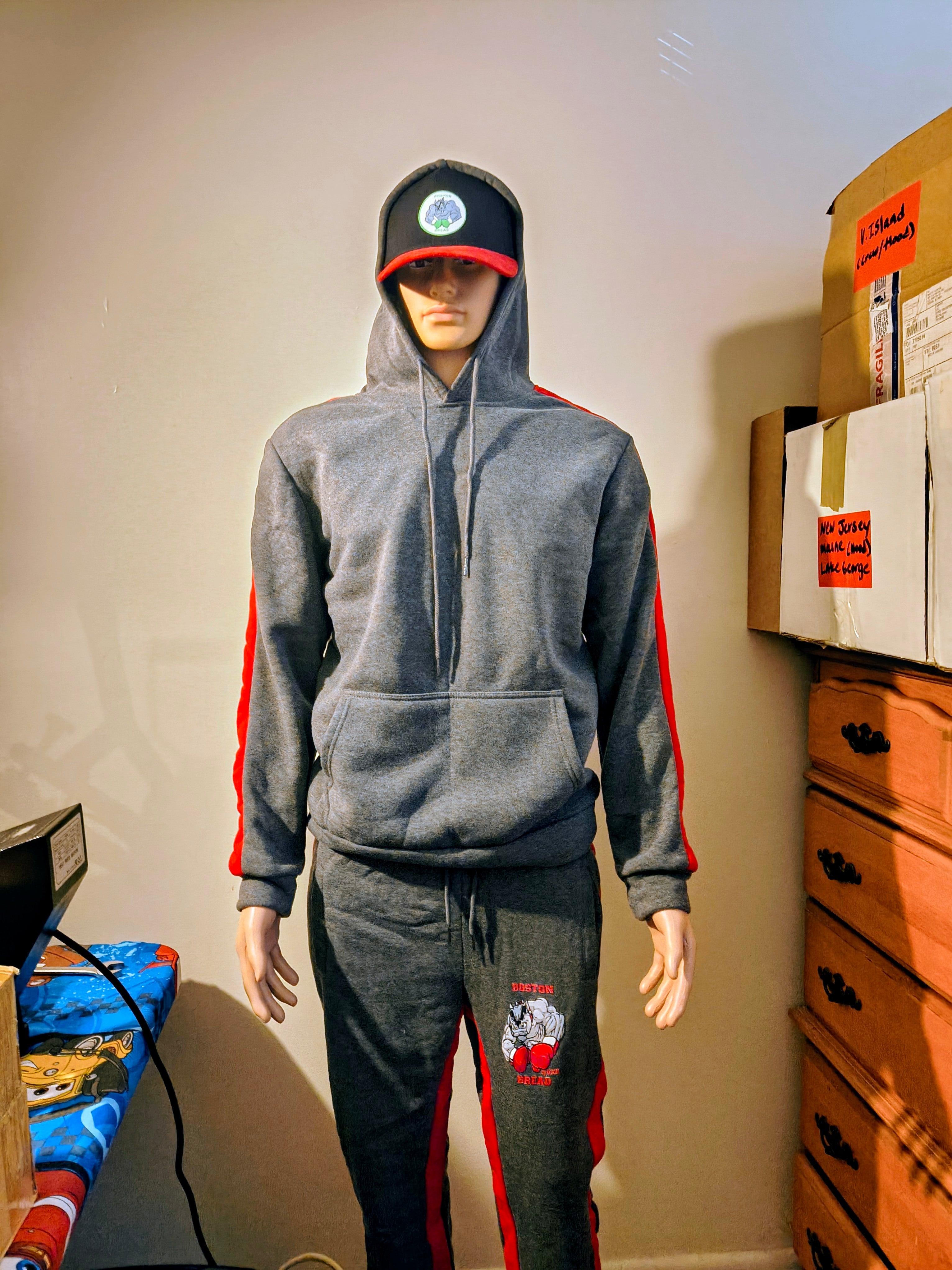 DARK GRAY (O.G) BOSTON BREAD RED SRTIPE SWEAT SUIT