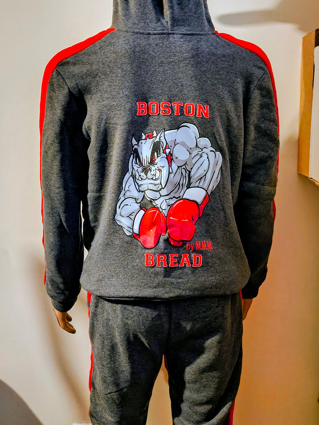 DARK GRAY (O.G) BOSTON BREAD RED SRTIPE SWEAT SUIT
